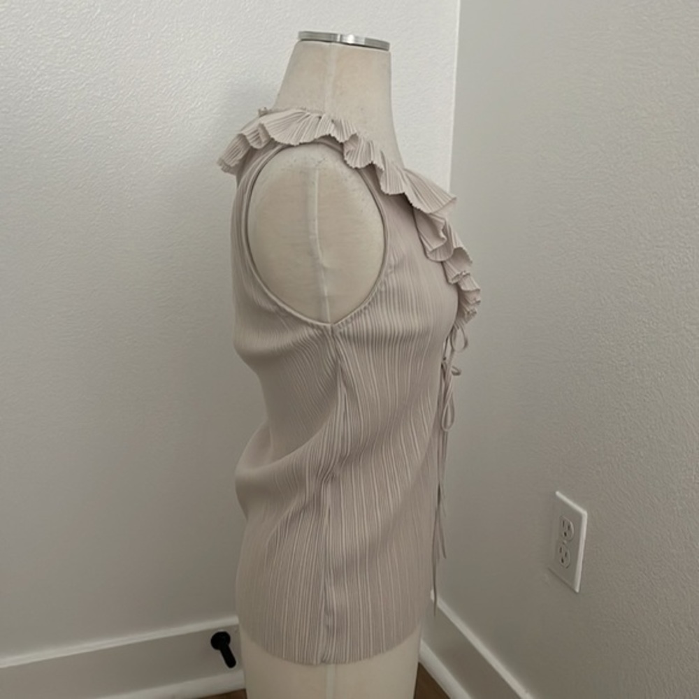 Zara Ruffle Top - Picture 5 of 11